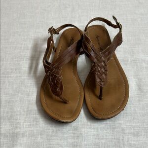 🌞 American Eagle Brown Braided thong Flat Sandals women size 7